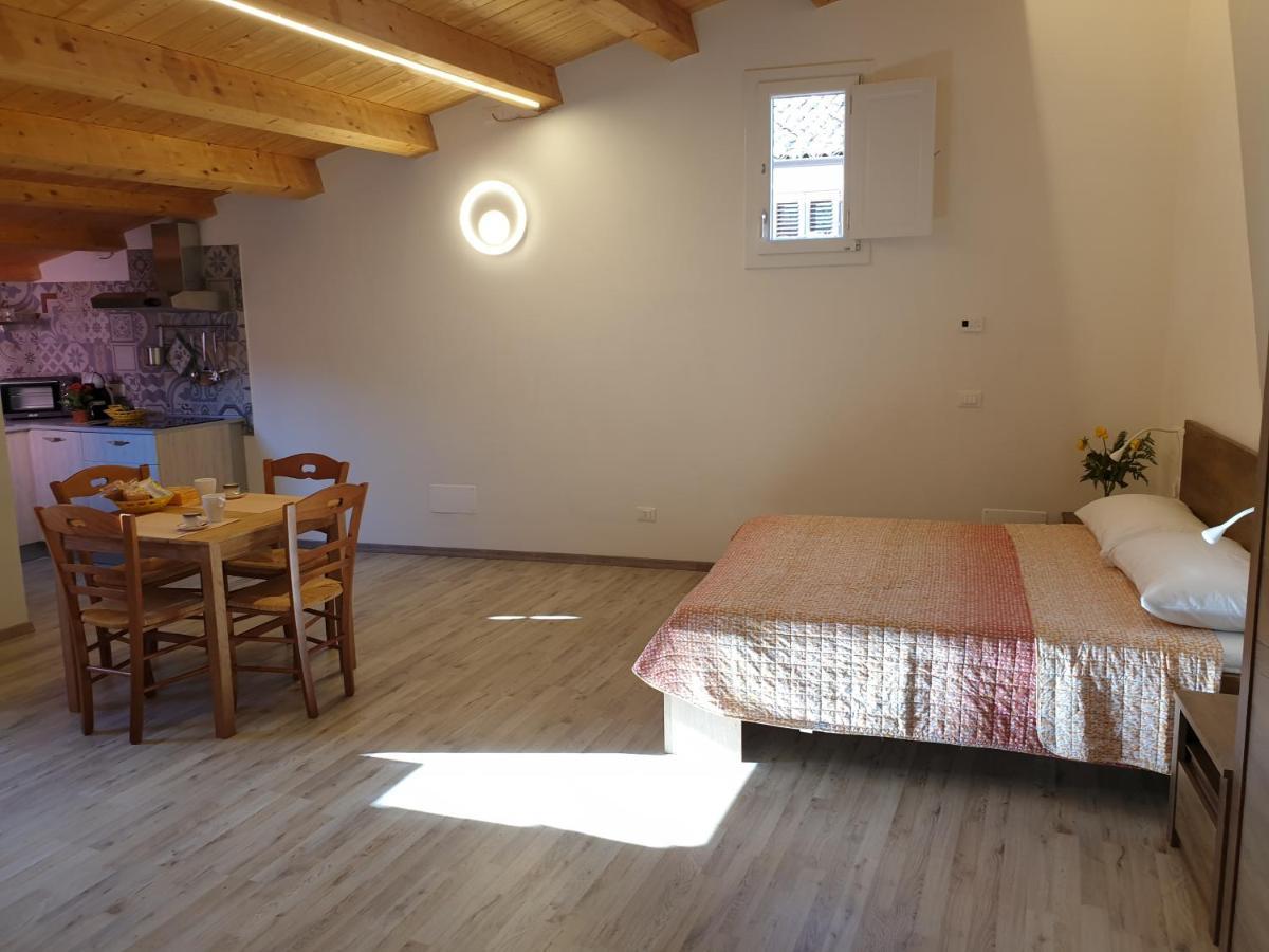 Ferienwohnung Locazione Turistica Da Enzo E Maria Ragusa Exterior foto